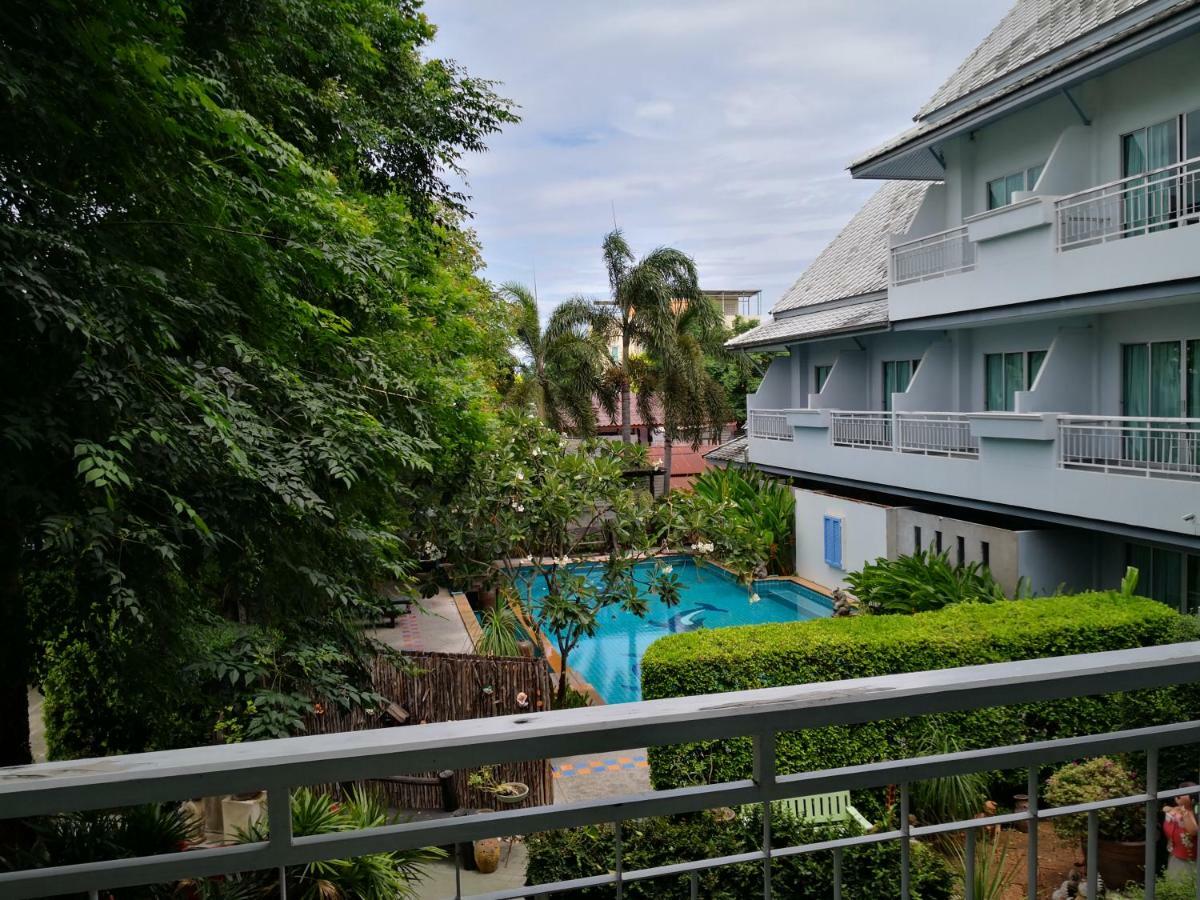 Baan Suksiri Hotel HHQ Exterior foto